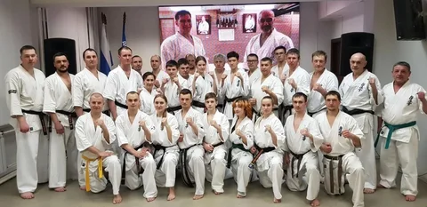 Онлайн-тренировка с Артуром Ованнисяном и Константином Коваленко